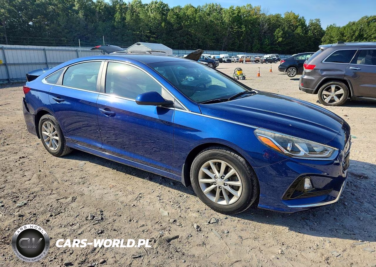 2019 Hyundai Sonata Se VIN:5NPE24AF7KH795919 - 4