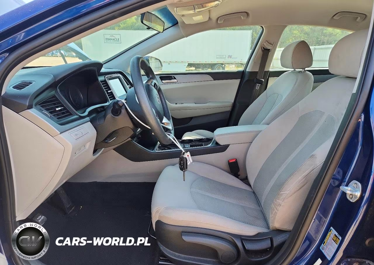 2019 Hyundai Sonata Se VIN:5NPE24AF7KH795919 - 7