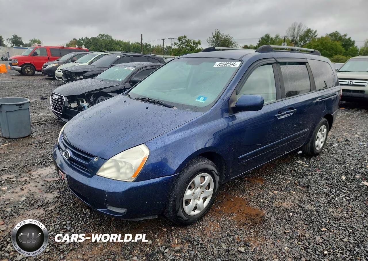 2008 Kia Sedona Lx