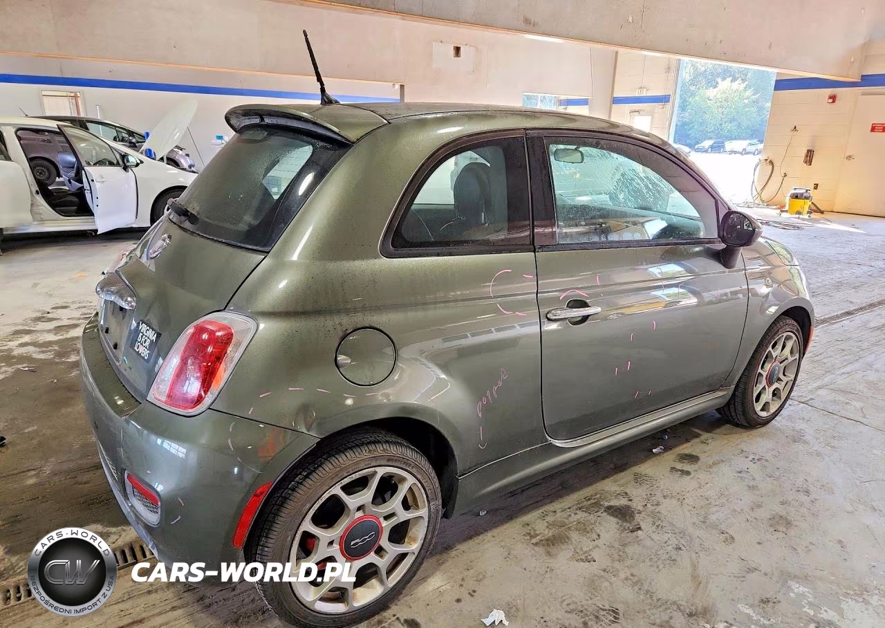 2015 Fiat 500 Sport VIN:3C3CFFBR1FT509248 - 3