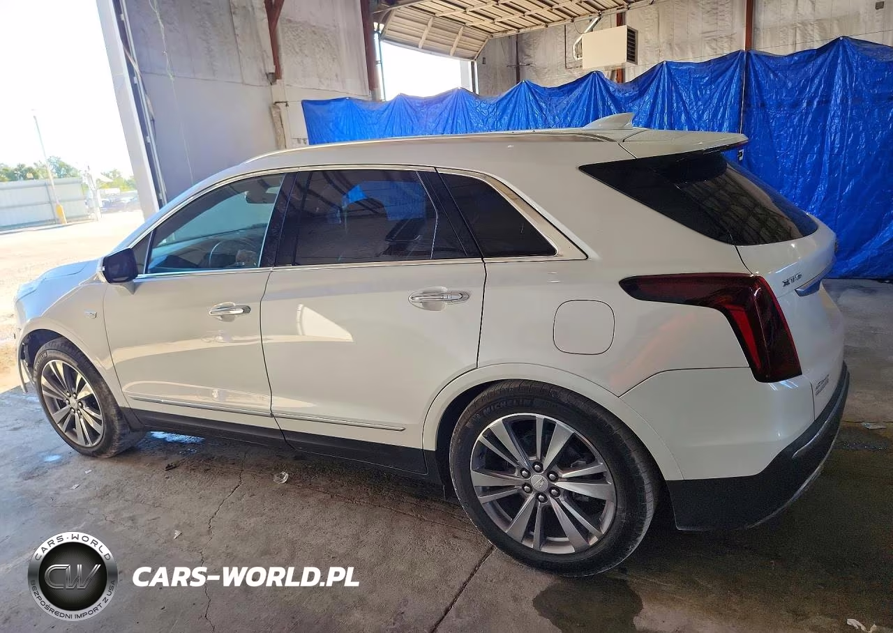 2025 Cadillac Xt5 Premium Luxury VIN:1GYKNCRSXSZ122504 - 2