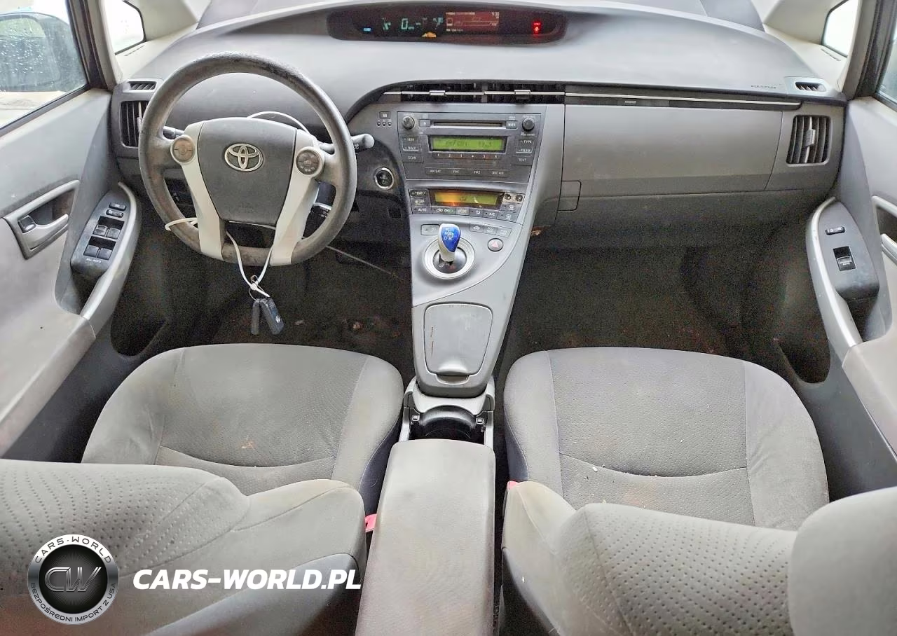 2011 Toyota Prius Two VIN:JTDKN3DU7B1410655 - 8