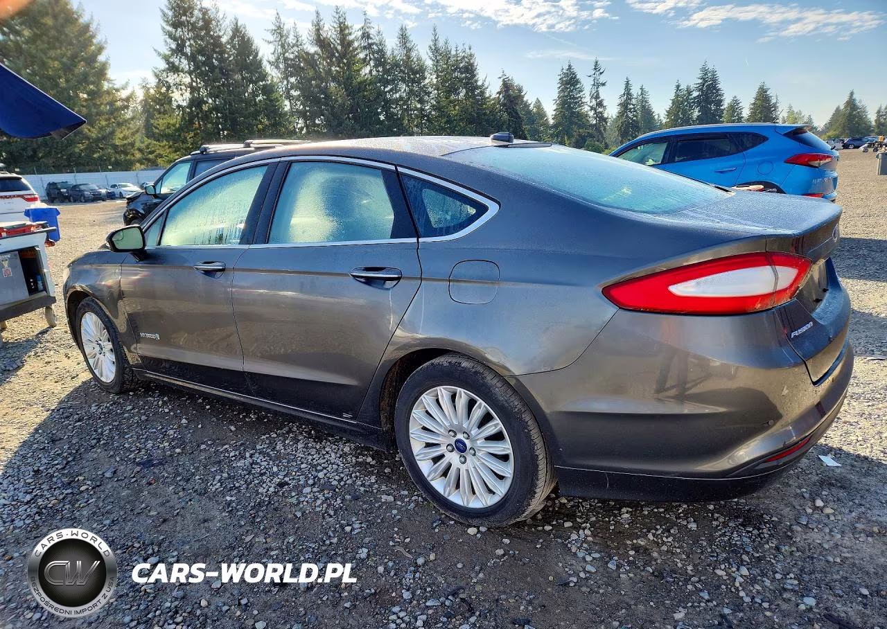 2015 Ford Fusion Se Hybrid VIN:3FA6P0LU8FR106103 - 2