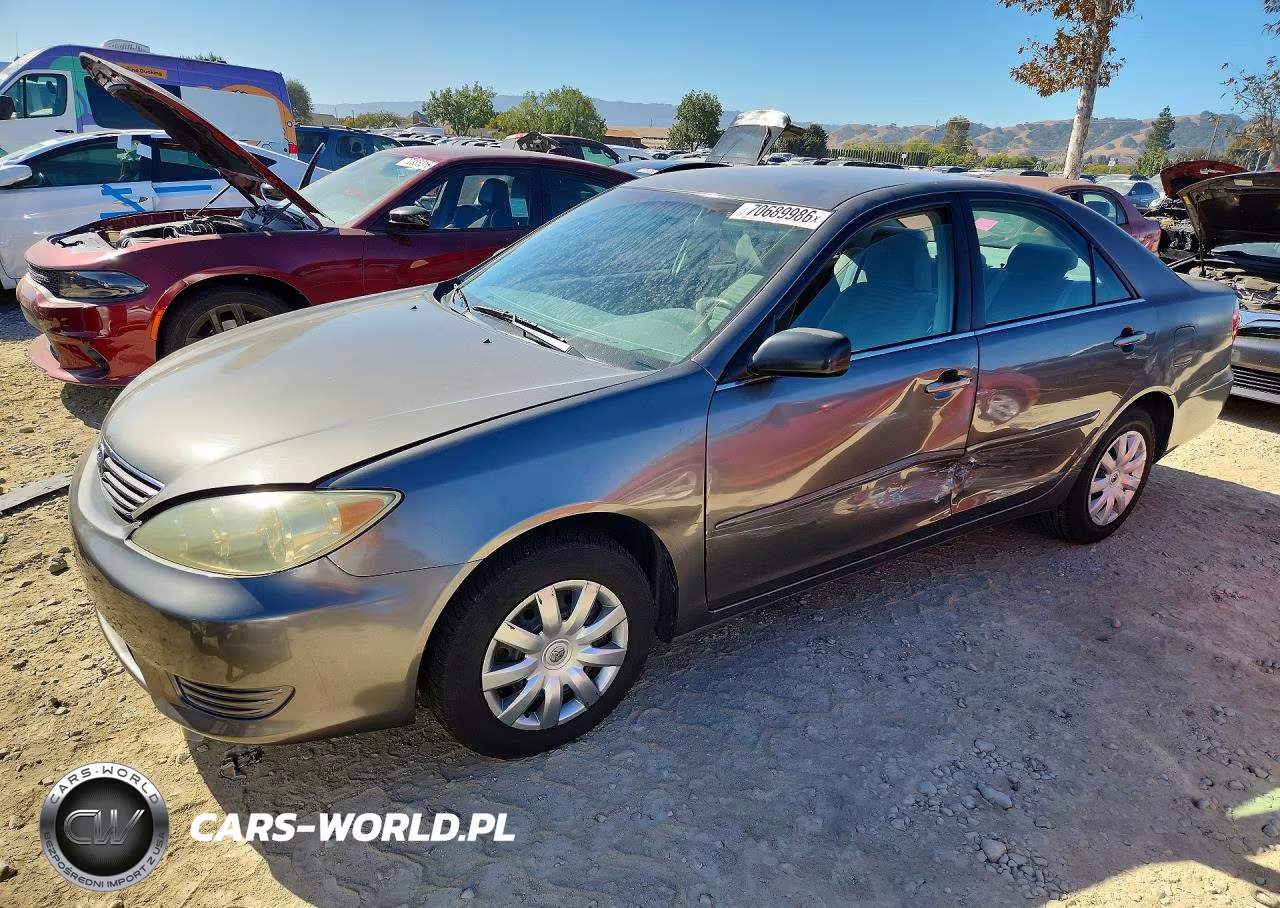 2006 Toyota Camry Standard