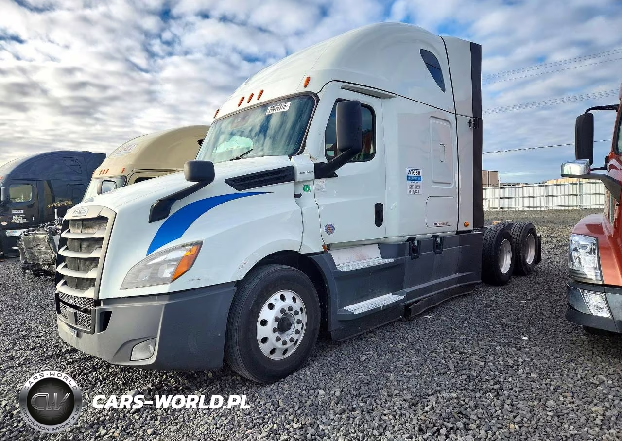 2020 Freightliner Cascadia 126 Semi Truck VIN:3AKJHHDR3LSLK2765 - 1