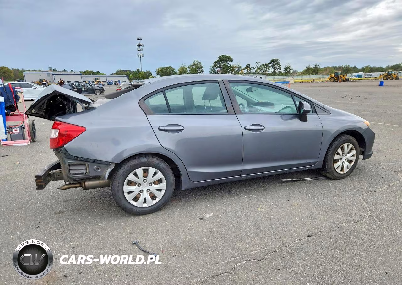 2012 Honda Civic Lx VIN:19XFB2F50CE311295 - 3