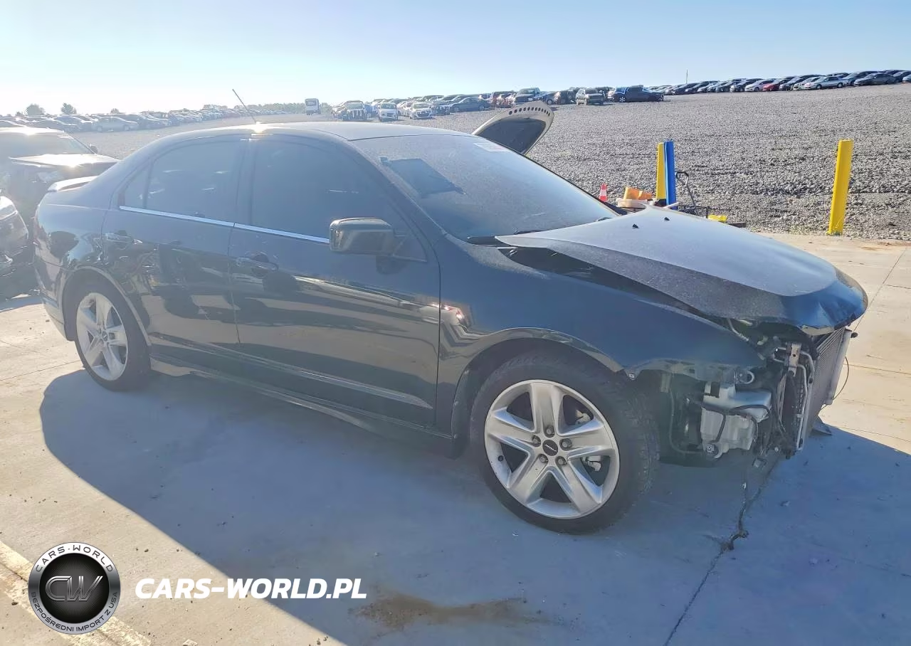 2010 Ford Fusion Sport VIN:3FAHP0KC2AR401479 - 4