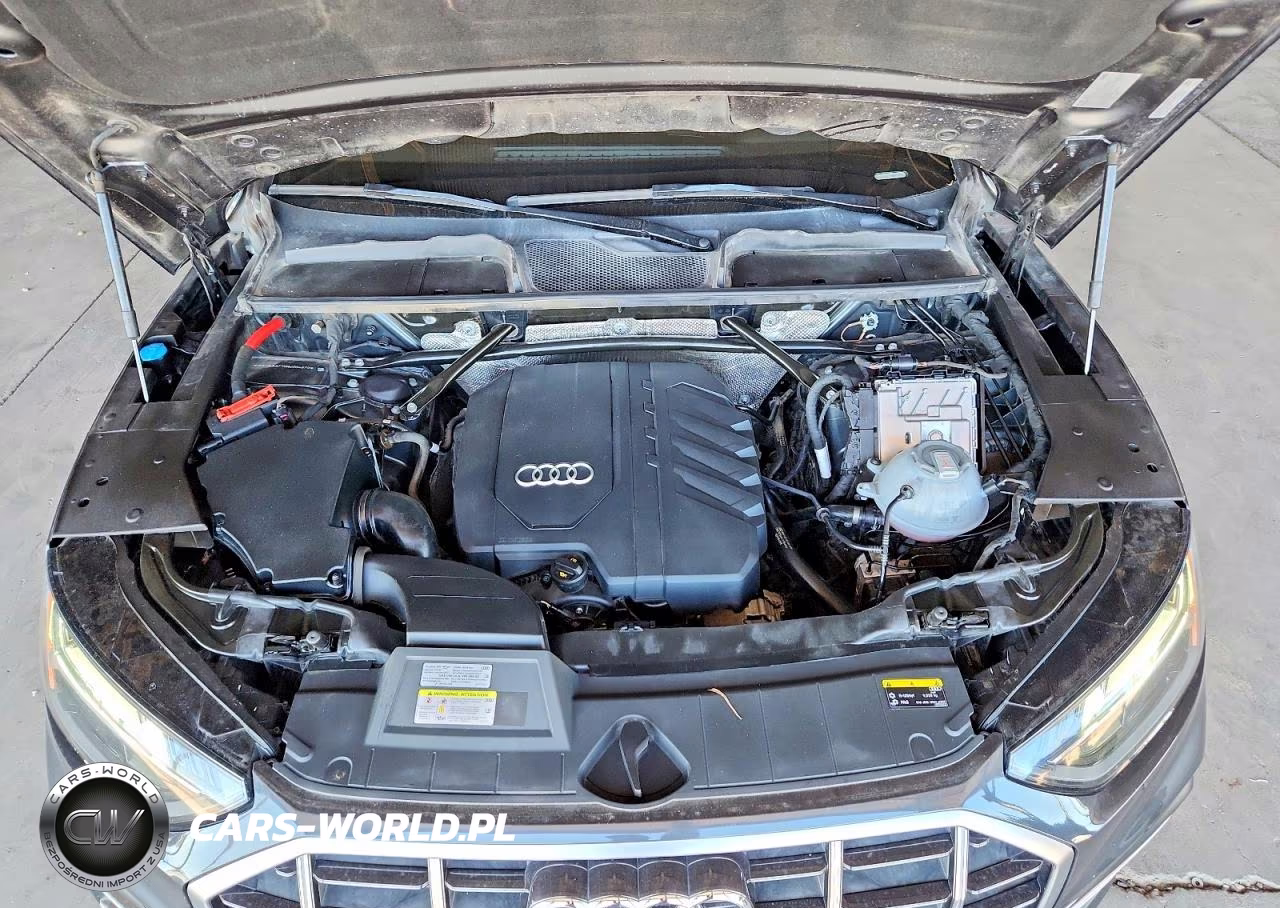 2021 Audi Q5 Premium VIN:WA1AAAFY0M2004879 - 12