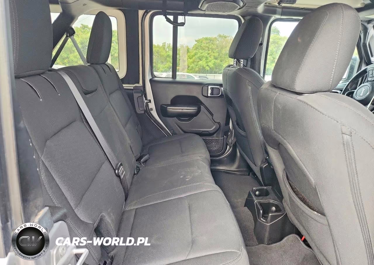 2019 Jeep Wrangler Unlimited Sport VIN:1C4HJXDN8KW642870 - 11