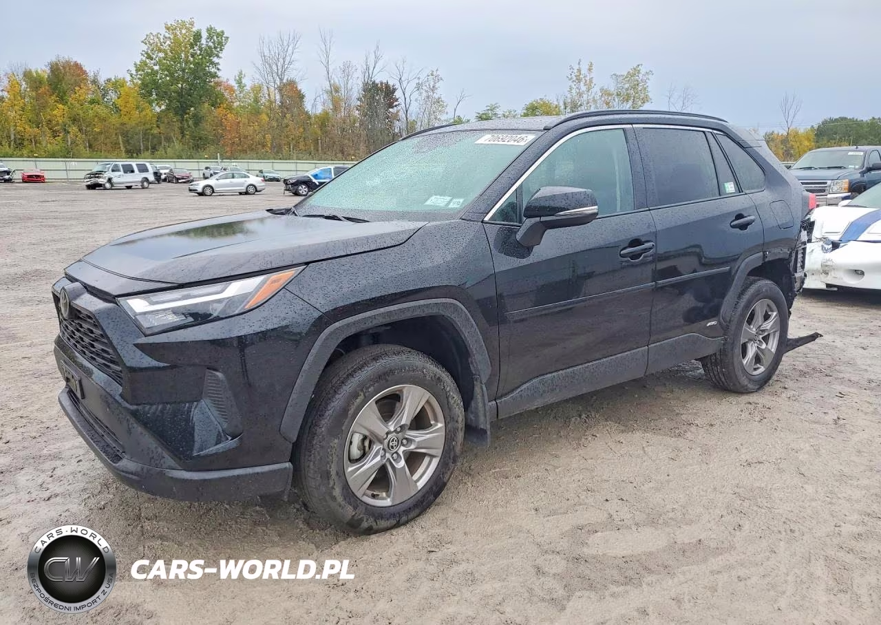 2025 Toyota Rav4 Hybrid Xle – zdjęcie 1 z 14