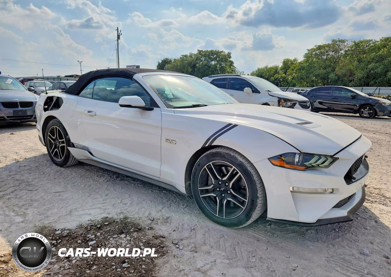 2018 Ford Mustang Gt VIN:1FATP8FFXJ5115749 - 4