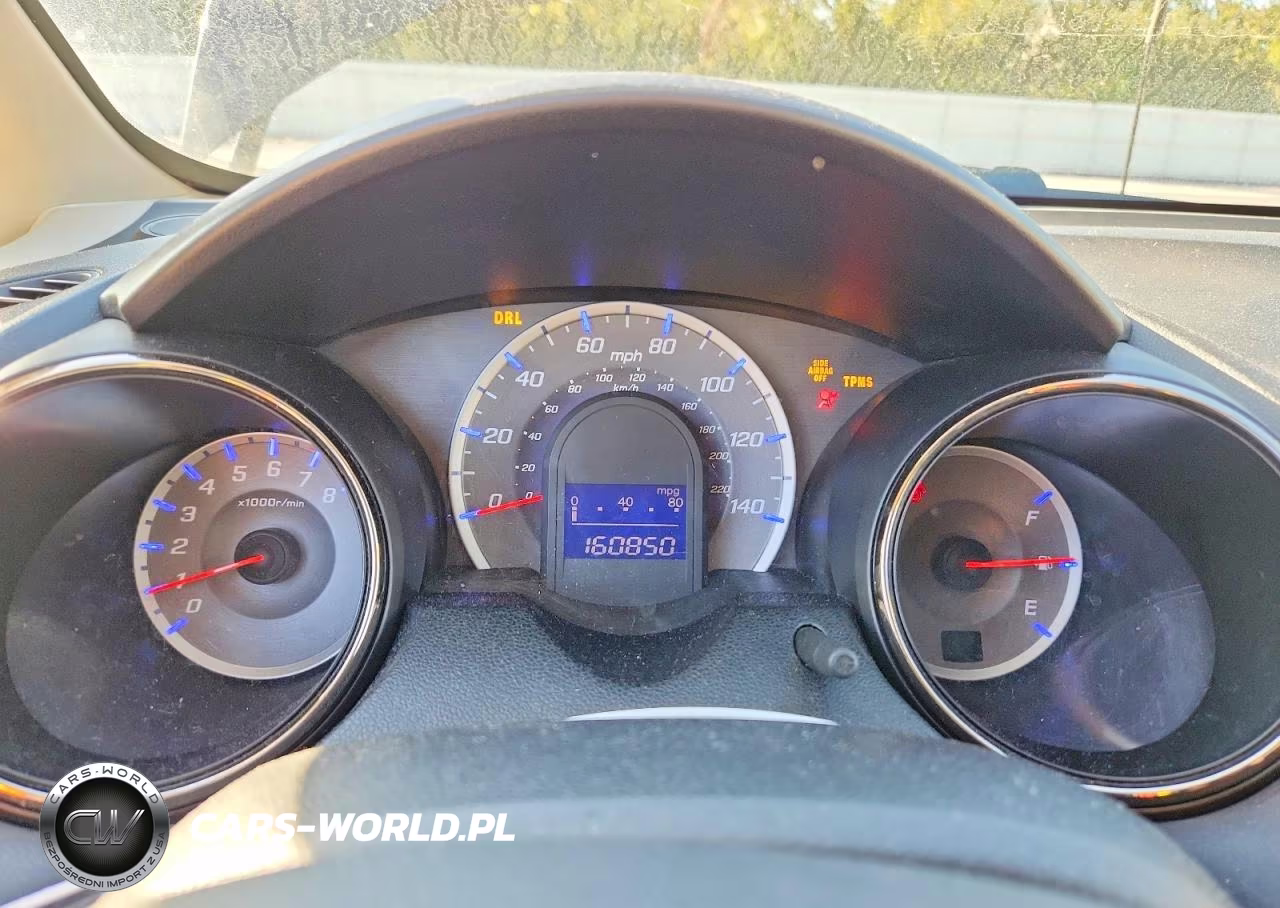 2013 Honda Fit Sport VIN:JHMGE8H53DC039294 - 9