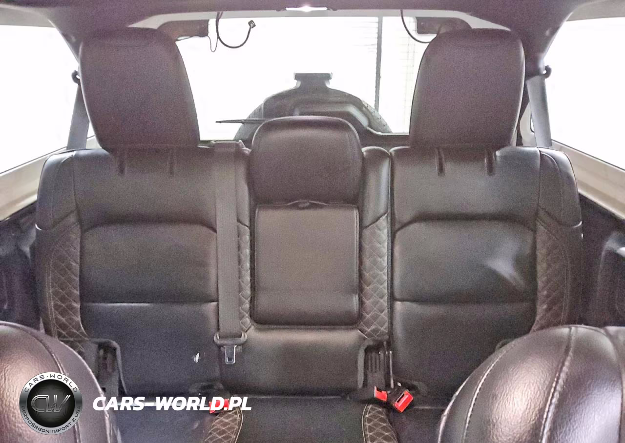 2021 Jeep Wrangler Unlimited Sahara VIN:1C4HJXEM2MW766741 - 10