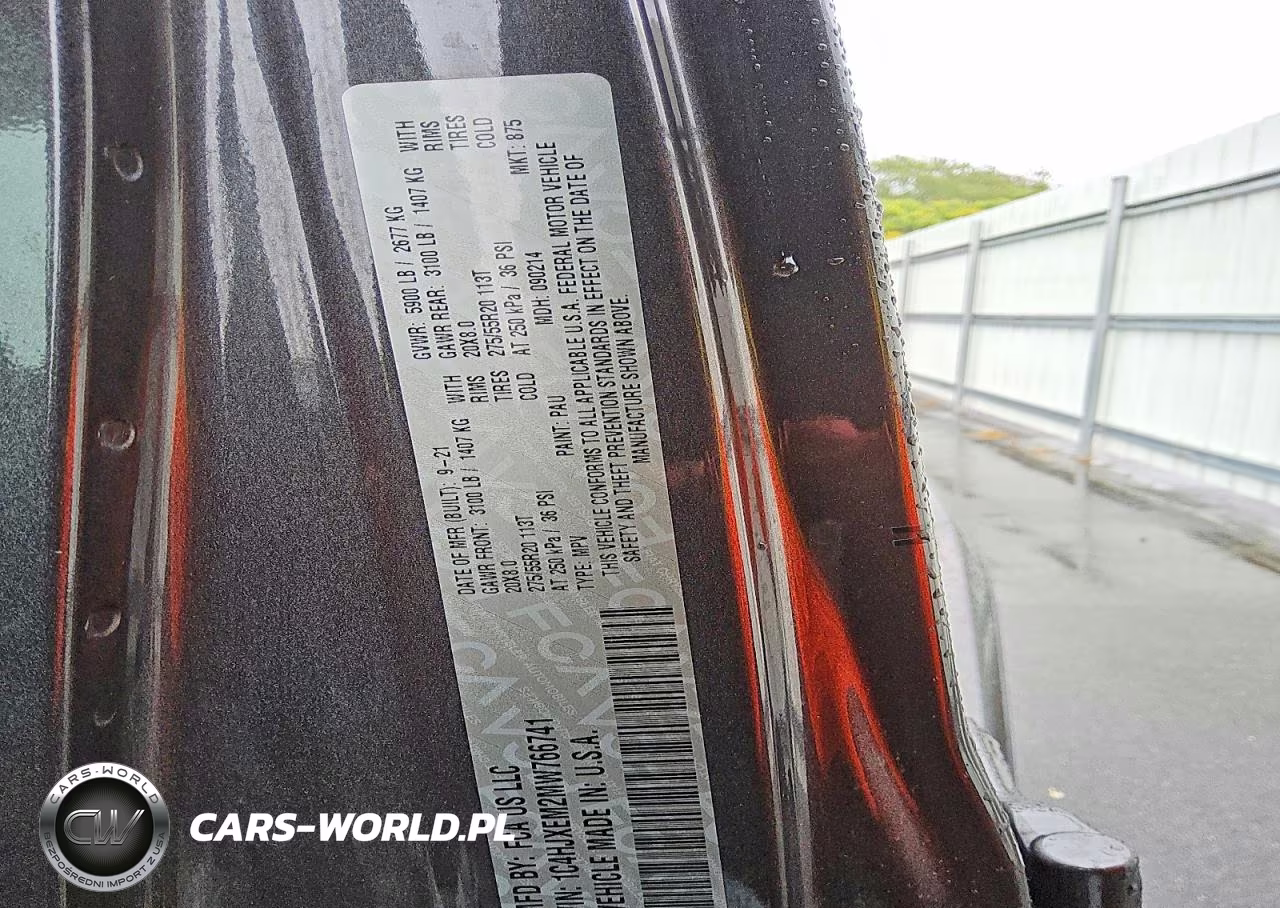 2021 Jeep Wrangler Unlimited Sahara VIN:1C4HJXEM2MW766741 - 13