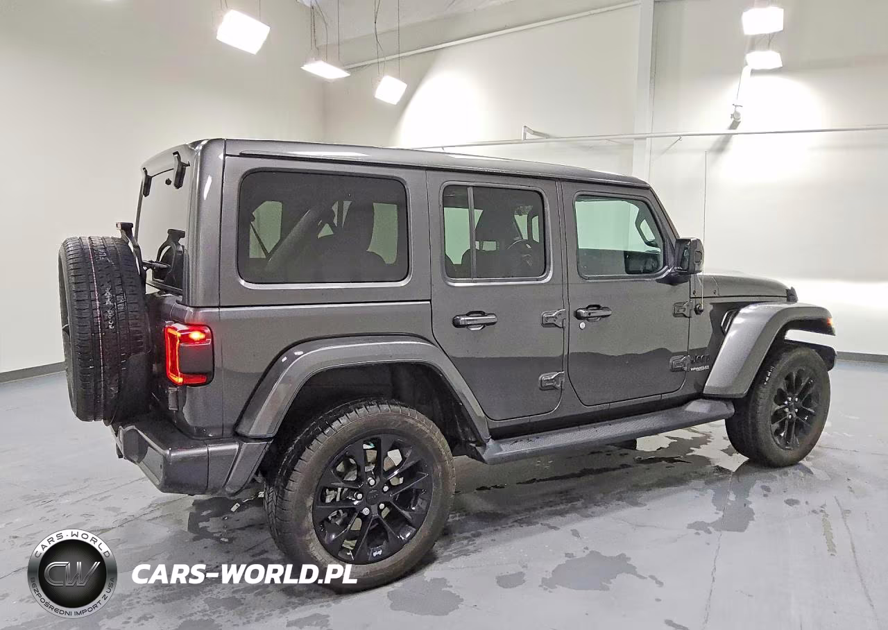 2021 Jeep Wrangler Unlimited Sahara VIN:1C4HJXEM2MW766741 - 3