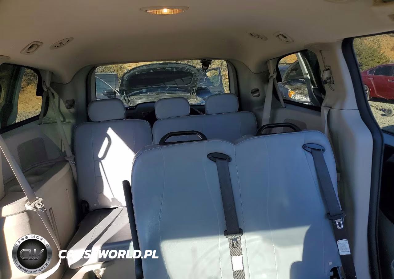 2018 Dodge Grand Caravan Se VIN:2C7WDGBG8JR216707 - 10