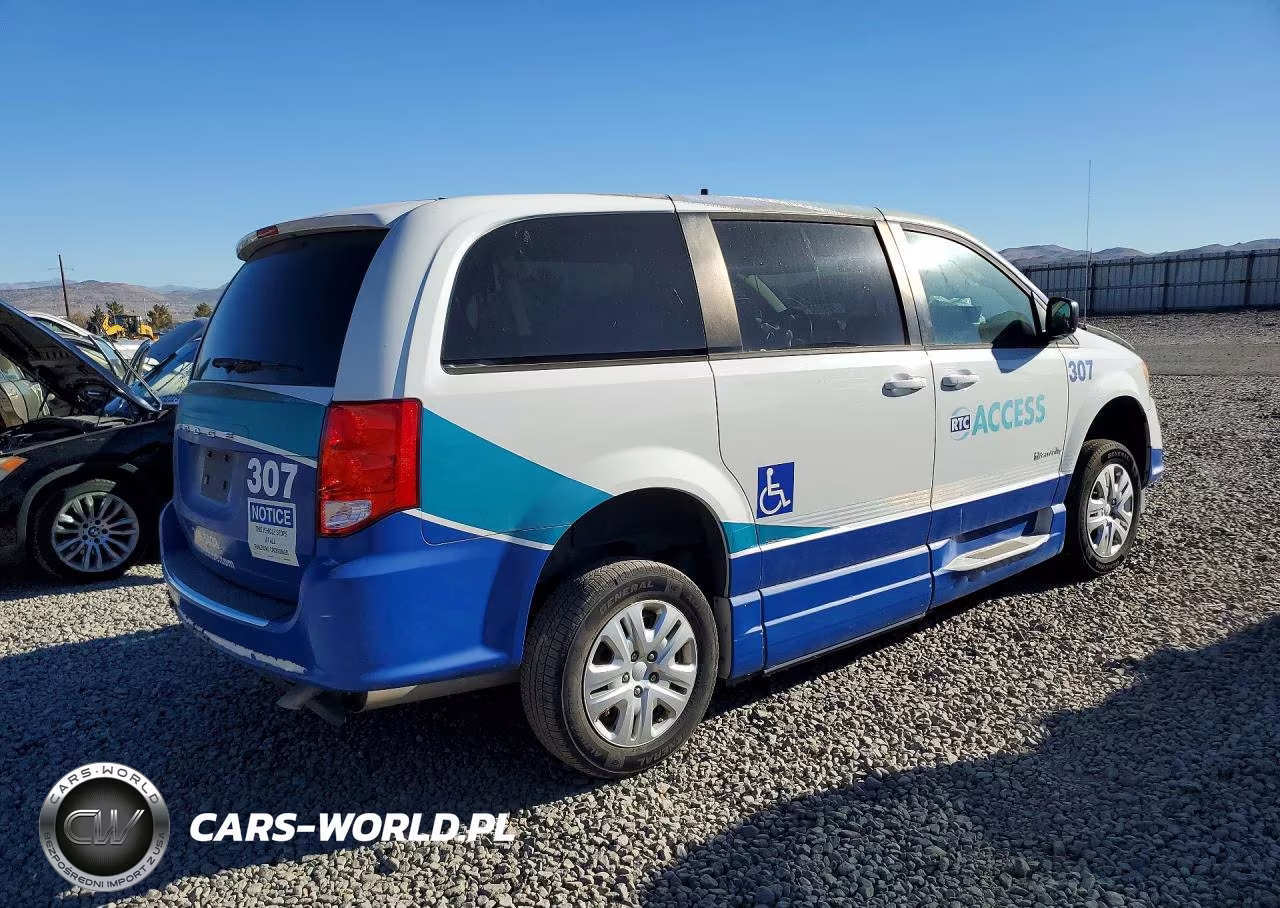 2018 Dodge Grand Caravan Se VIN:2C7WDGBG8JR216707 - 3