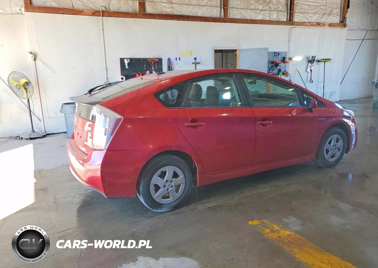 2011 Toyota Prius Two VIN:JTDKN3DU2B0248827 - 3