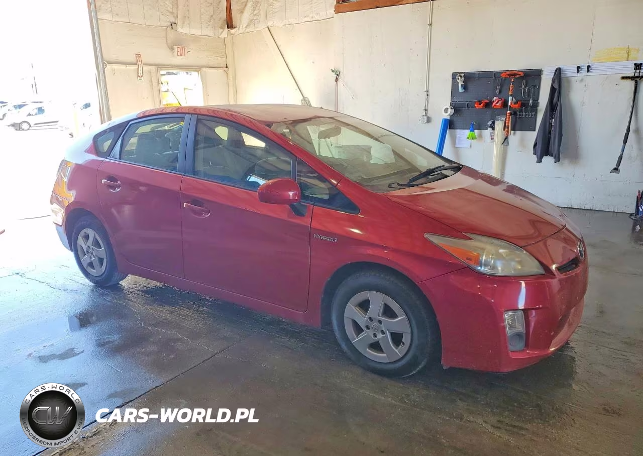 2011 Toyota Prius Two VIN:JTDKN3DU2B0248827 - 4
