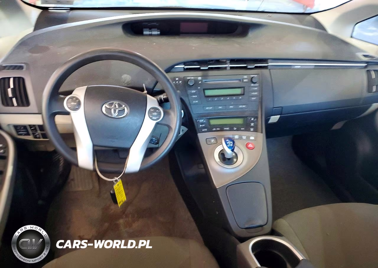 2011 Toyota Prius Two VIN:JTDKN3DU2B0248827 - 8