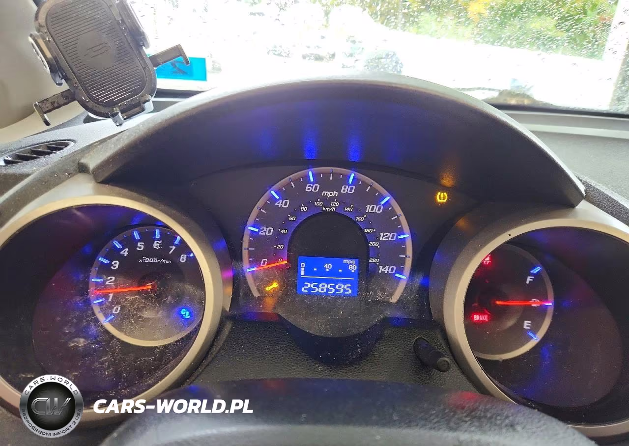 2013 Honda Fit VIN:JHMGE8G30DC014904 - 9