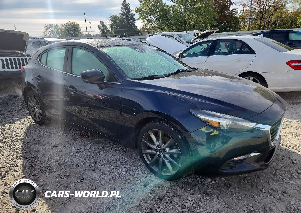 2018 Mazda 3 Grand Touring VIN:3MZBN1M30JM158919 - 4