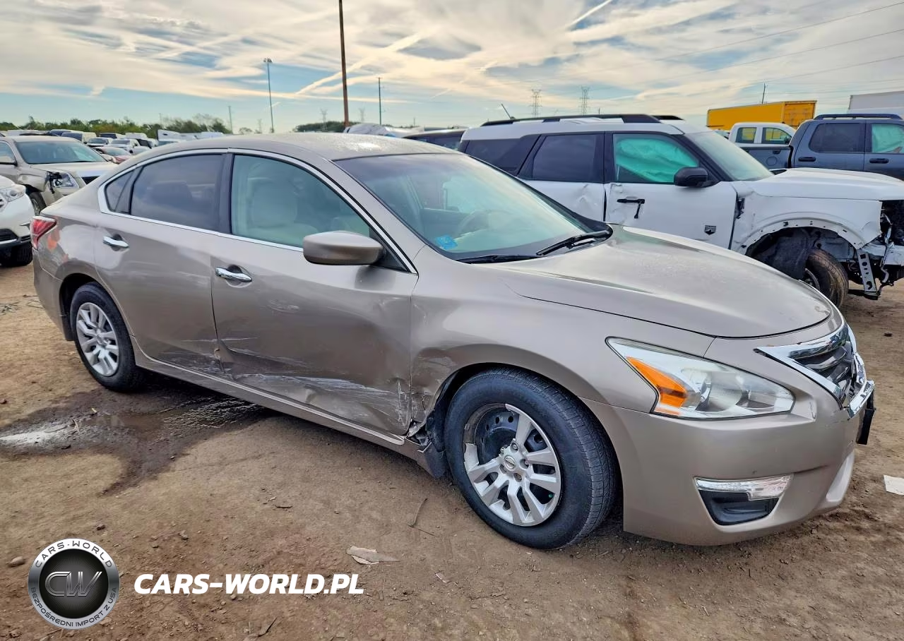 2013 Nissan Altima 2.5 VIN:1N4AL3AP5DC248389 - 4