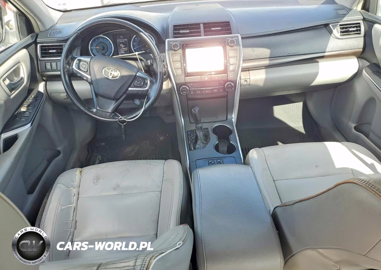2016 Toyota Camry Xle VIN:4T1BF1FK3GU584639 - 8