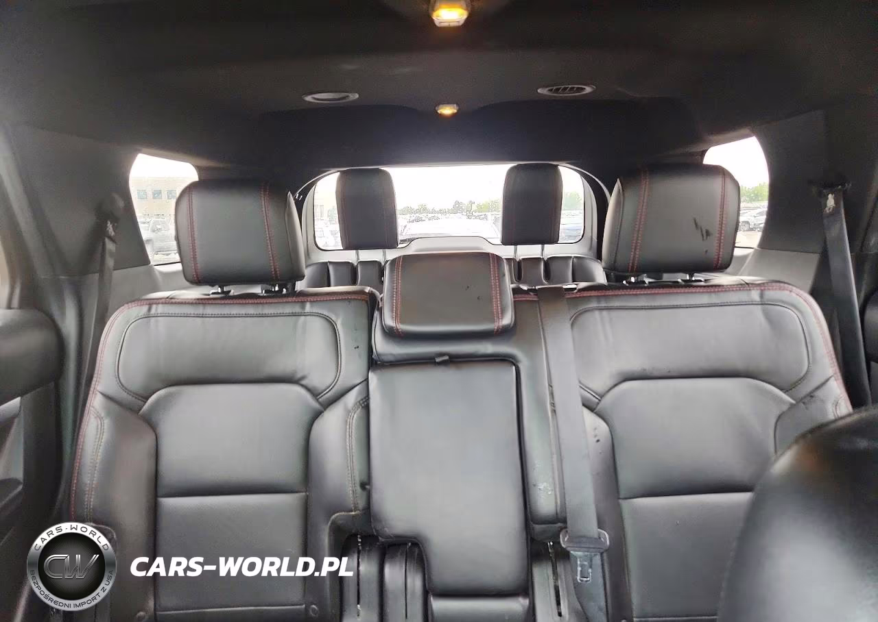 2017 Ford Explorer Sport VIN:1FM5K8GT0HGC13902 - 10