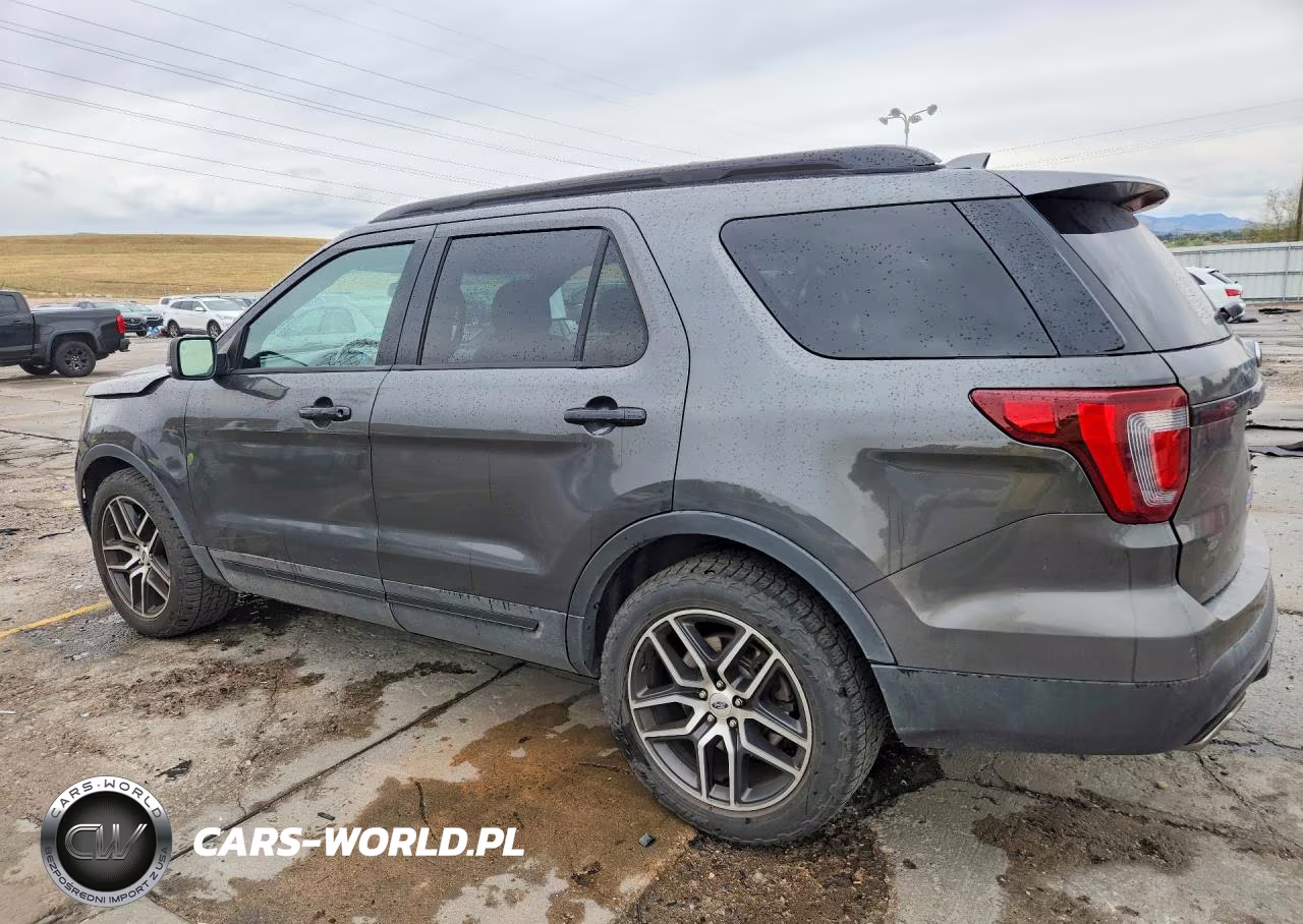 2017 Ford Explorer Sport VIN:1FM5K8GT0HGC13902 - 2