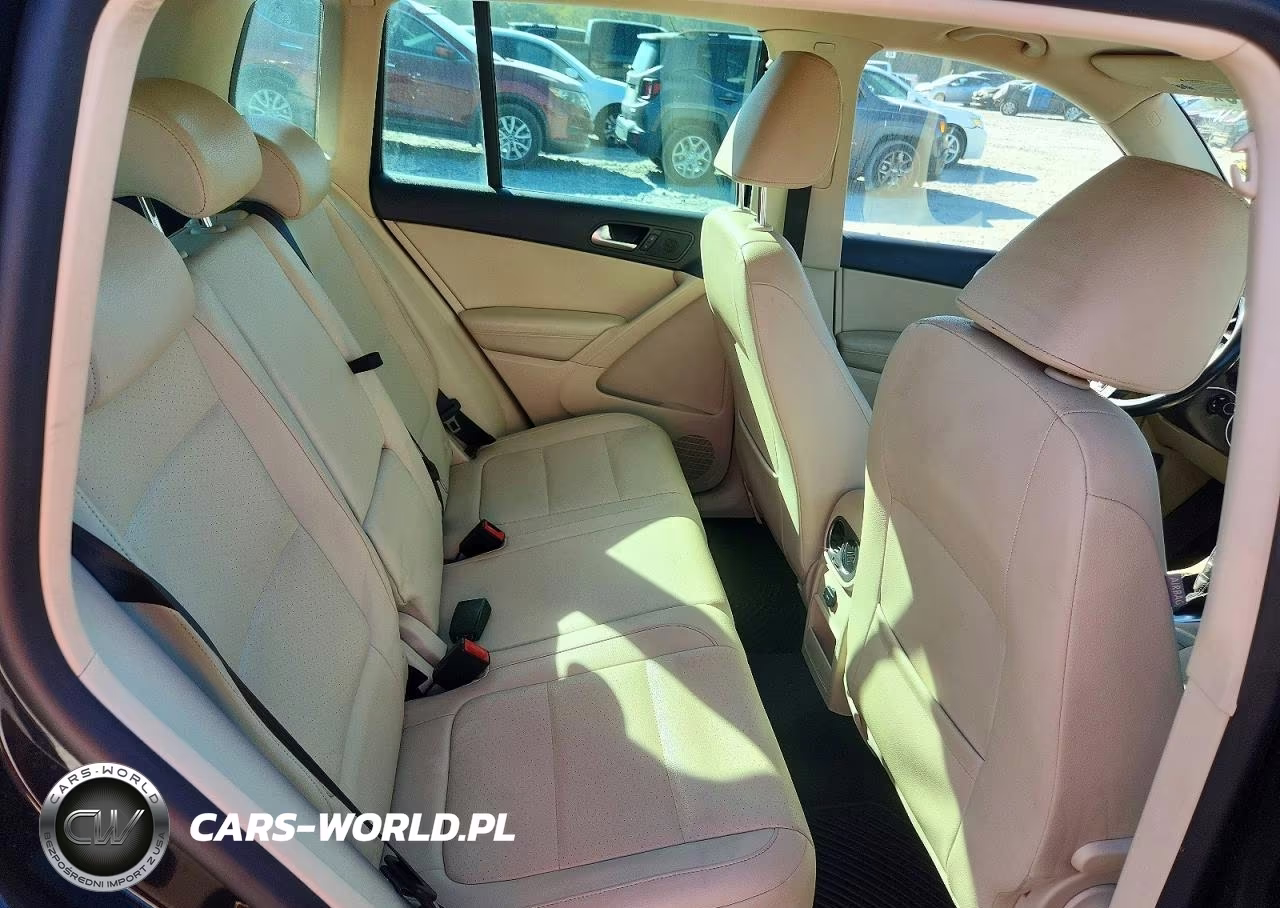 2011 Volkswagen Tiguan S VIN:WVGBV7AX9BW520773 - 11