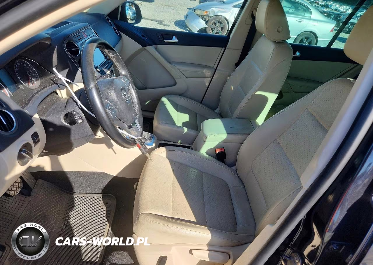 2011 Volkswagen Tiguan S VIN:WVGBV7AX9BW520773 - 7