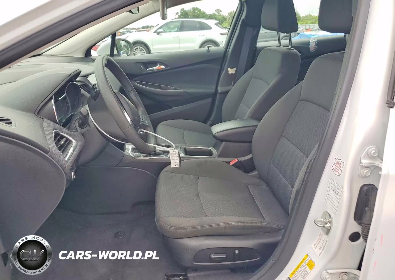 2018 Chevrolet Cruze Lt VIN:1G1BE5SM7J7228215 - 7
