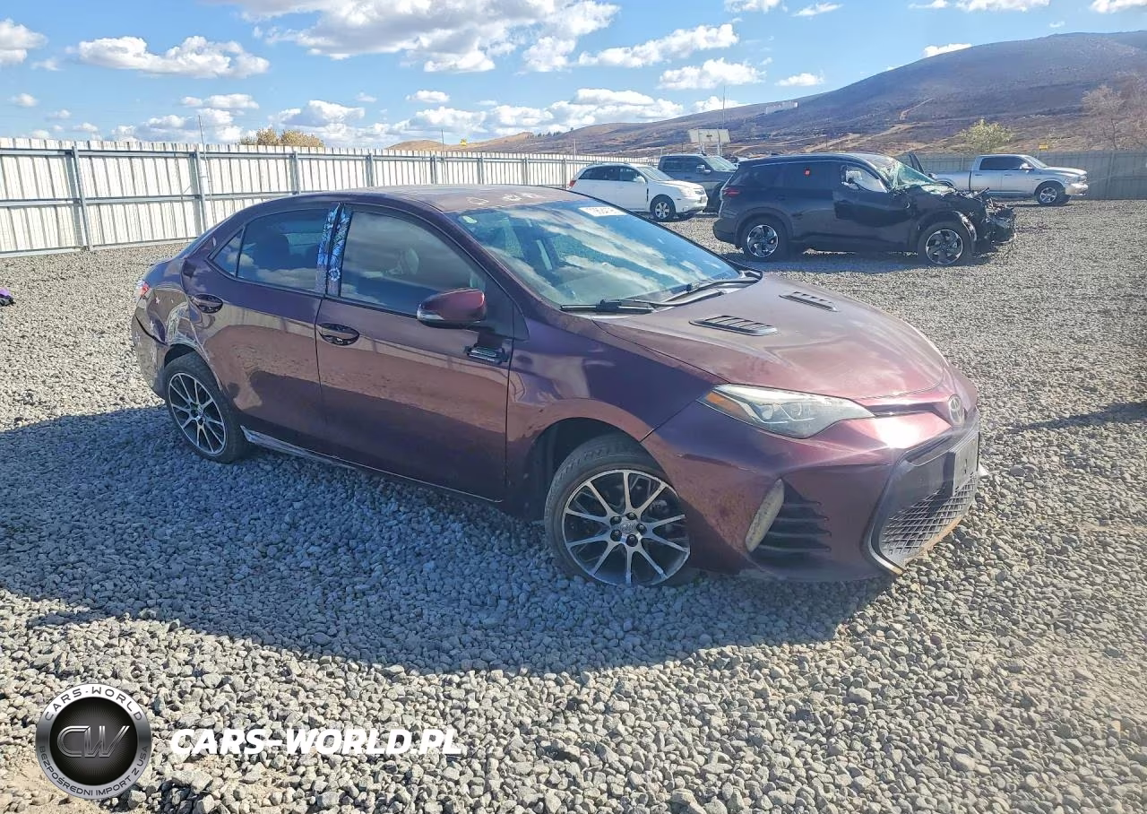 2017 Toyota Corolla 50Th Anniversary Special Edition VIN:5YFBURHE3HP595431 - 4