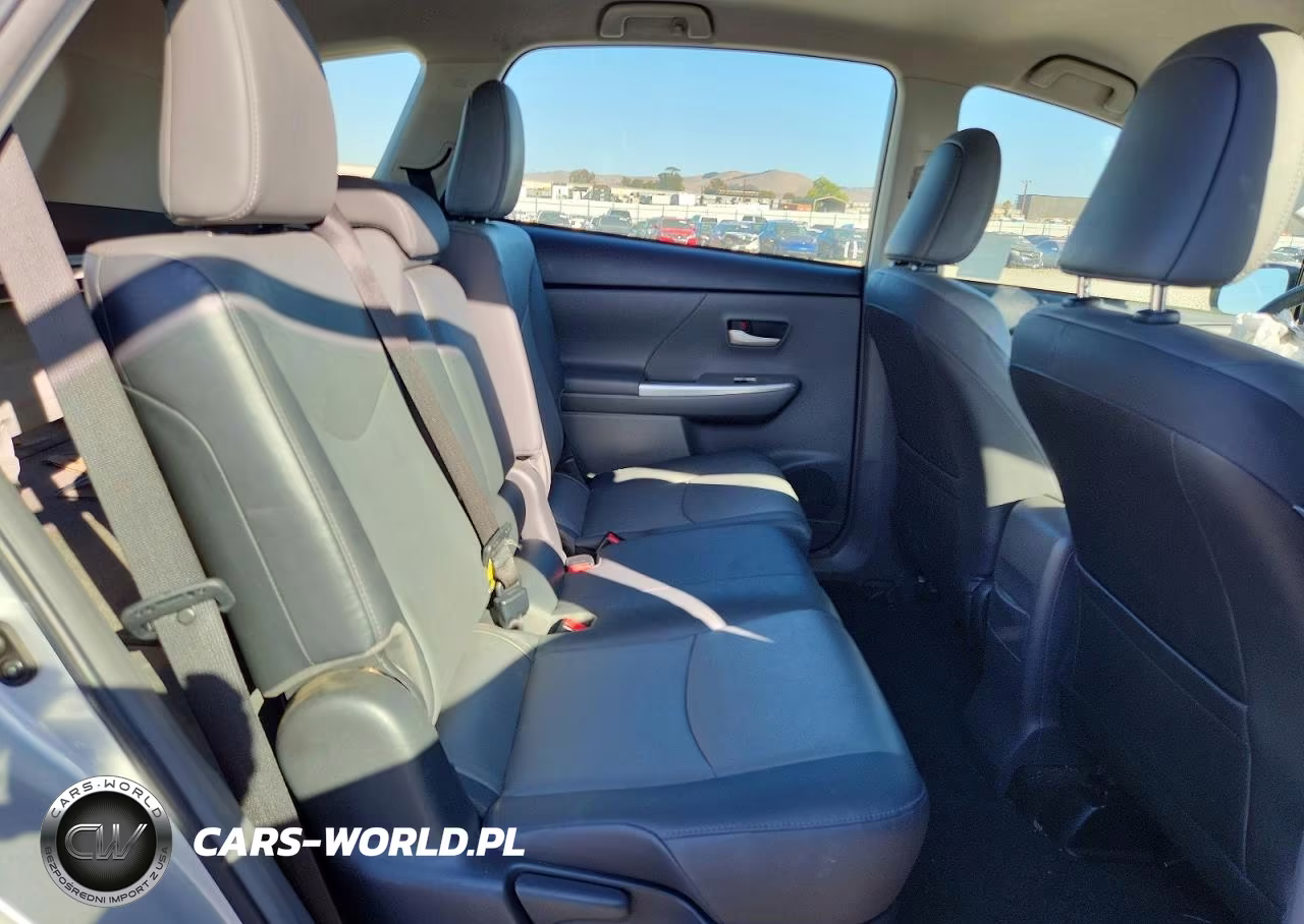 2013 Toyota Prius V Five VIN:JTDZN3EU6D3223542 - 10