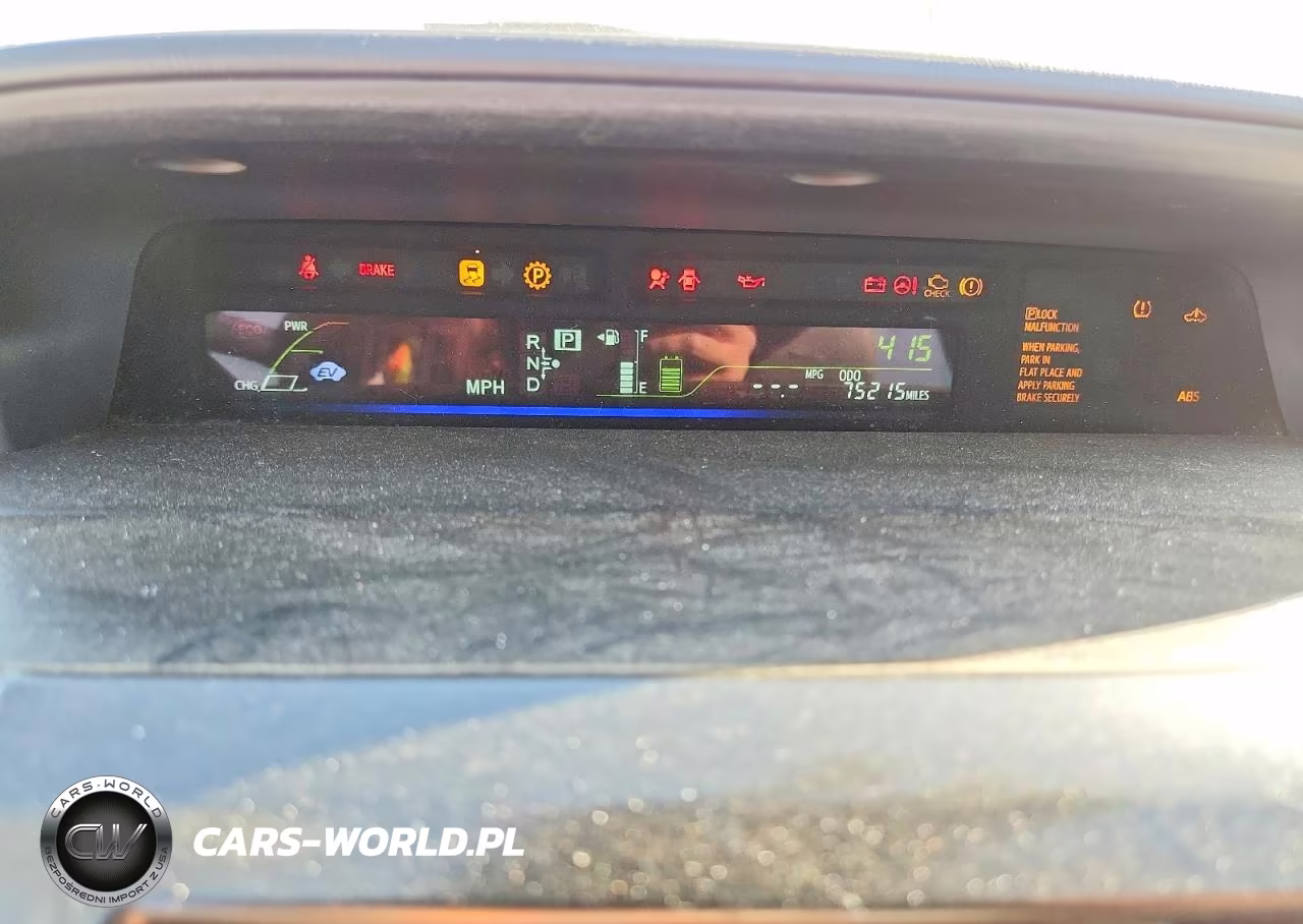 2013 Toyota Prius V Five VIN:JTDZN3EU6D3223542 - 9
