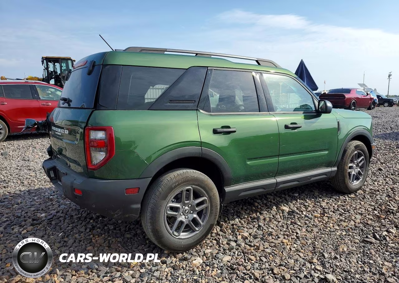 2025 Ford Bronco Sport Big Bend VIN:3FMCR9BN0SRE10635 - 3