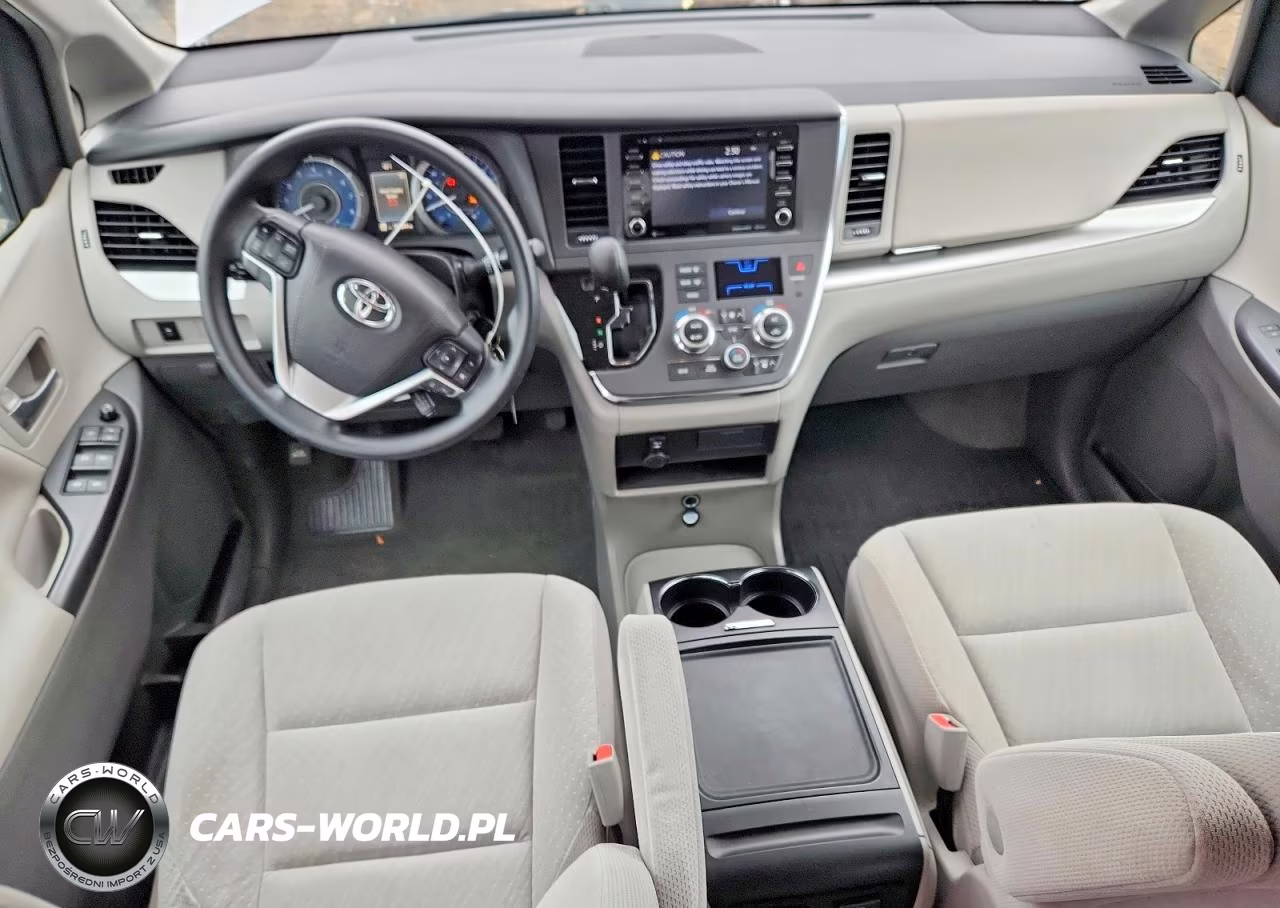 2018 Toyota Sienna Le VIN:5TDJZ3DC4JS195602 - 8