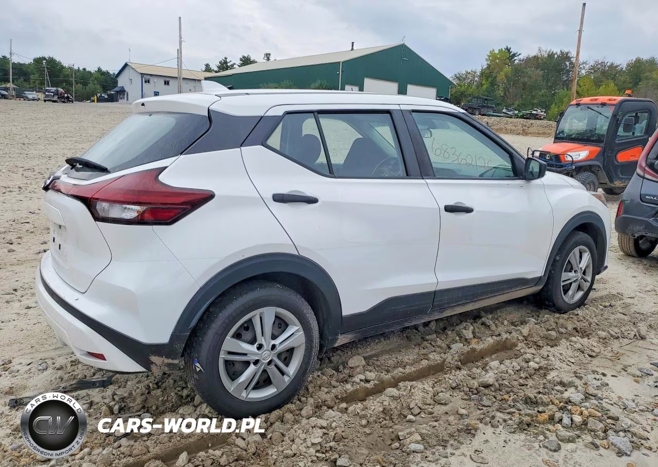 2021 Nissan Kicks S VIN:3N1CP5BV3ML553624 - 3