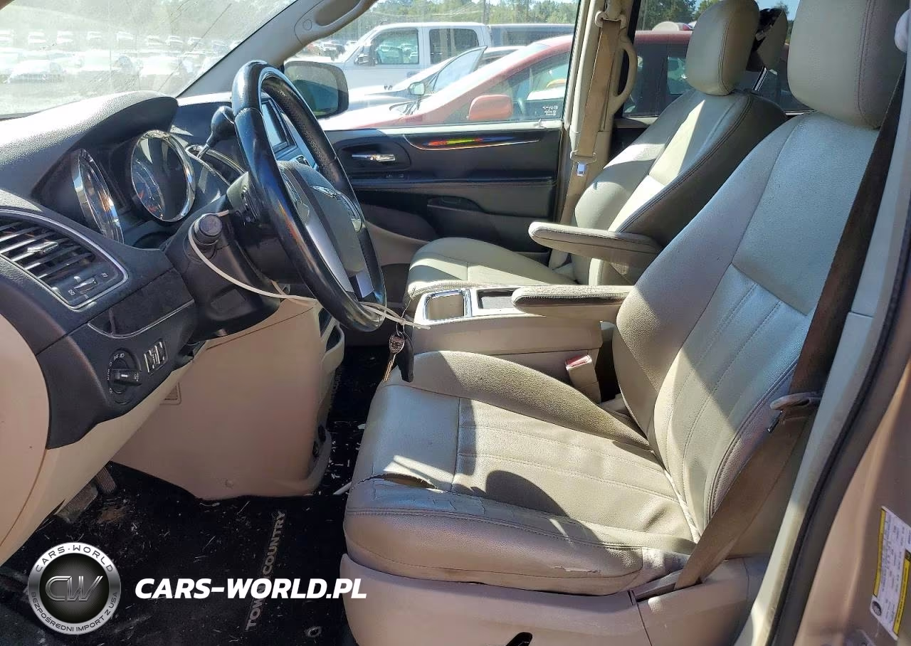 2013 Chrysler Town & Country Touring VIN:2C4RC1BGXDR559131 - 7