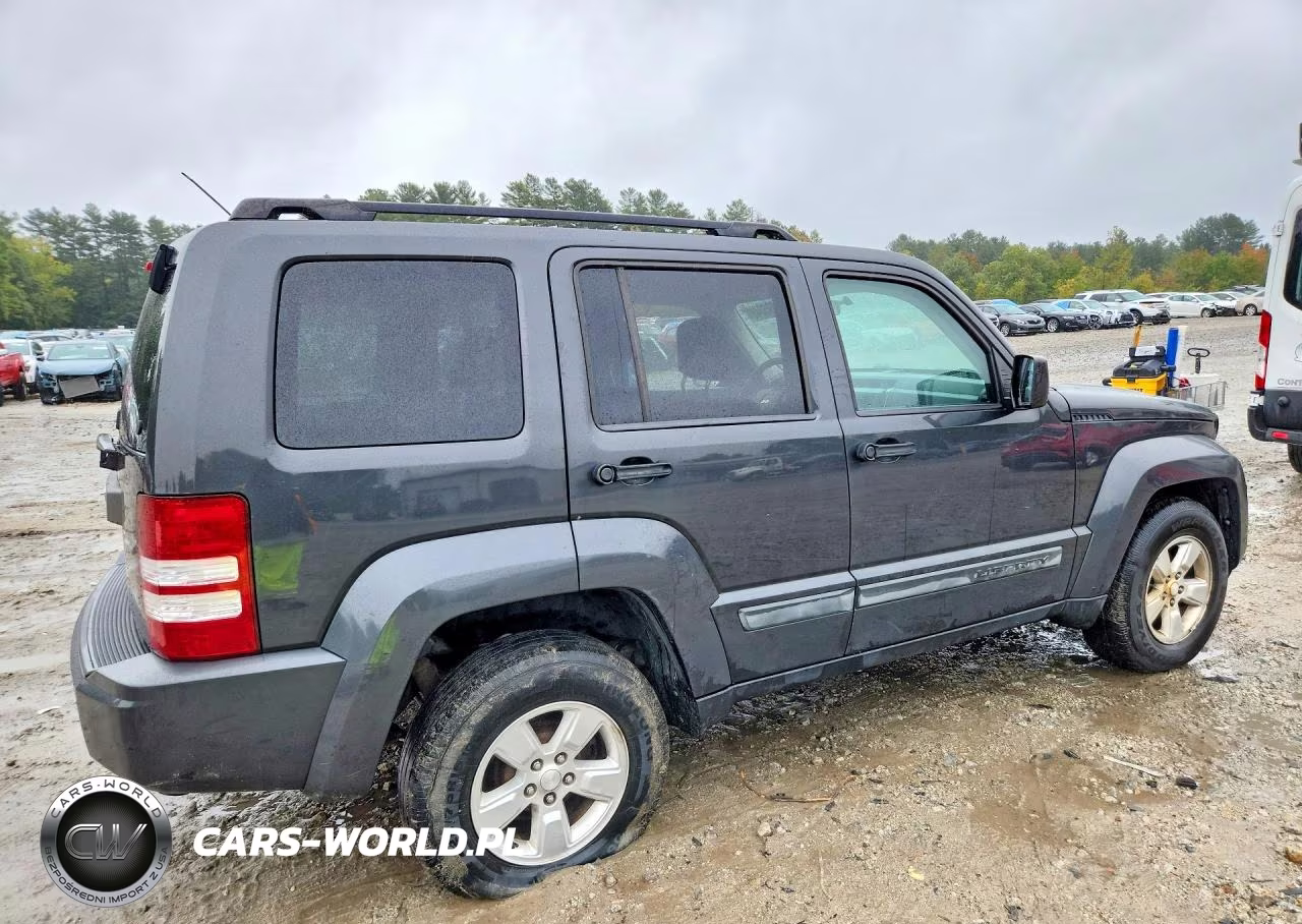 2010 Jeep Liberty Sport VIN:1J4PN2GK6AW154370 - 3
