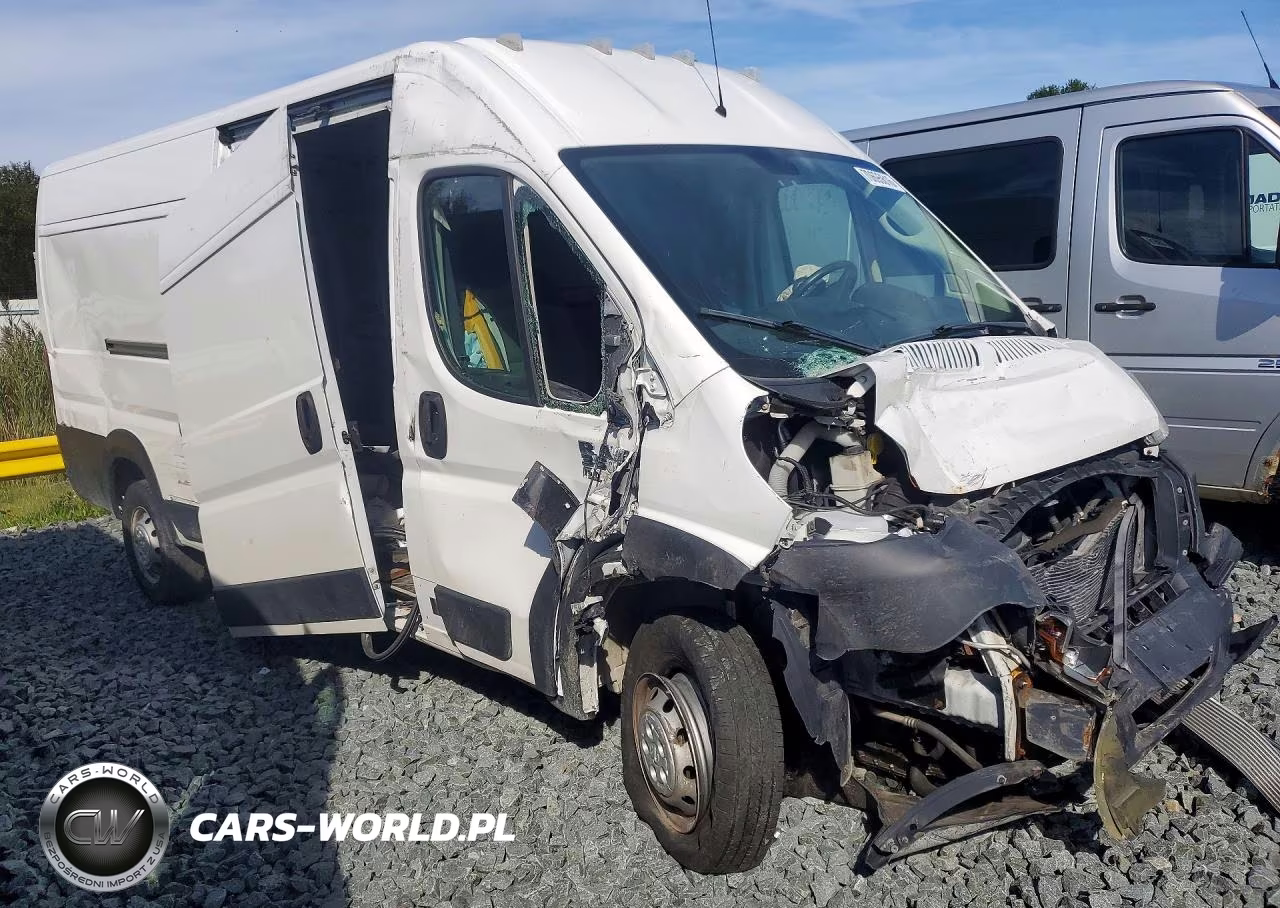 2019 Ram Promaster 3500 Delivery Van VIN:3C6URVJG9KE501115 - 4