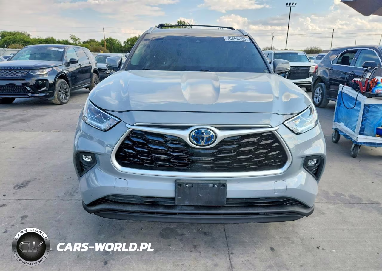 2022 Toyota Highlander Hybrid Bronze Edition VIN:5TDAARAH8NS513754 - 5