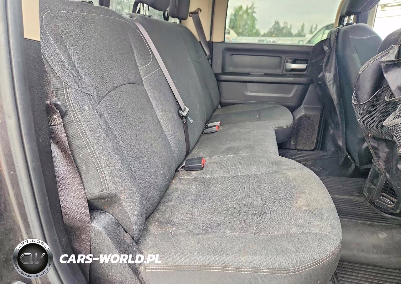 2019 Ram 2500 Tradesman VIN:3C6UR5HL4KG674466 - 10