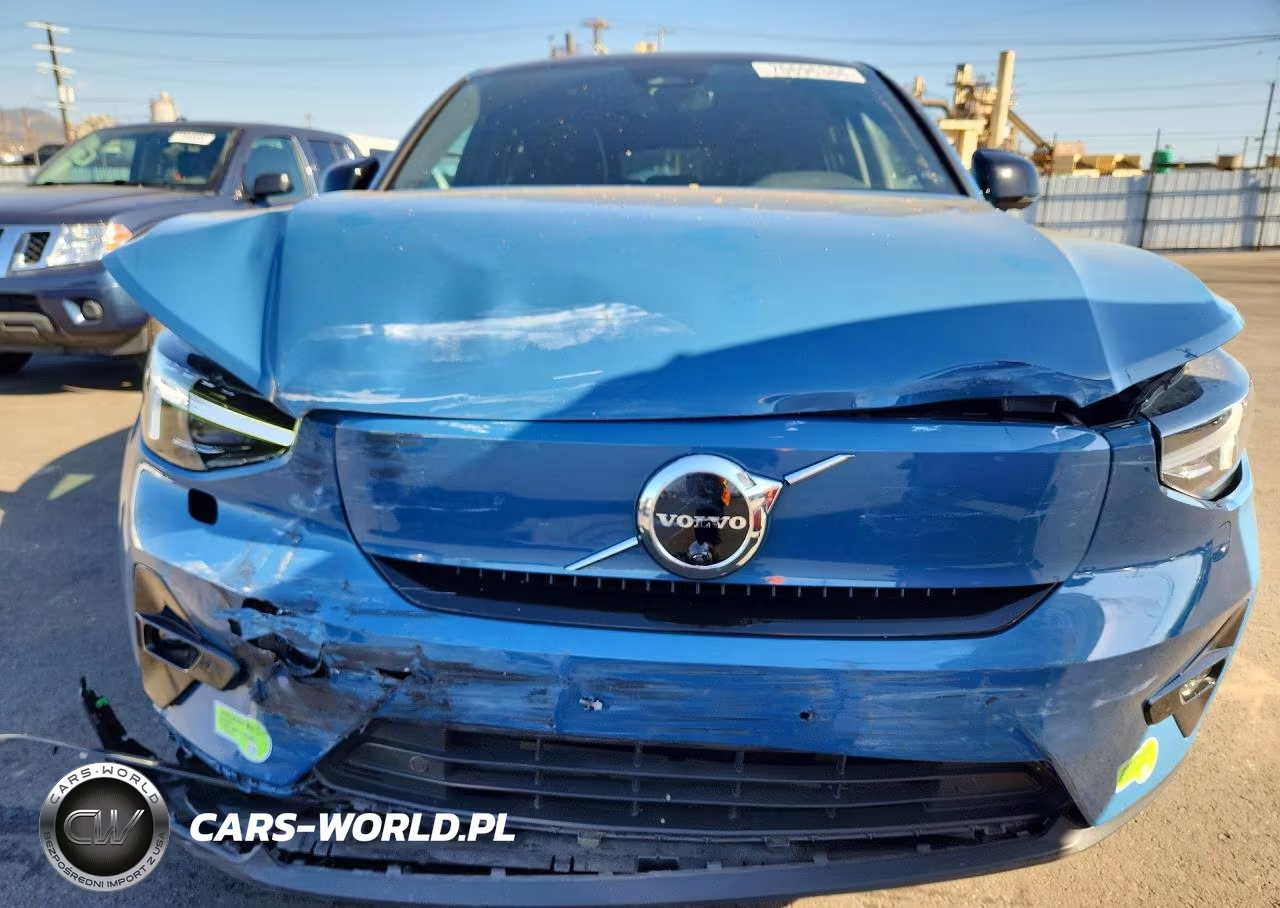 2023 Volvo C40 Recharge Ultimate VIN:YV4ED3GM7P2044867 - 5