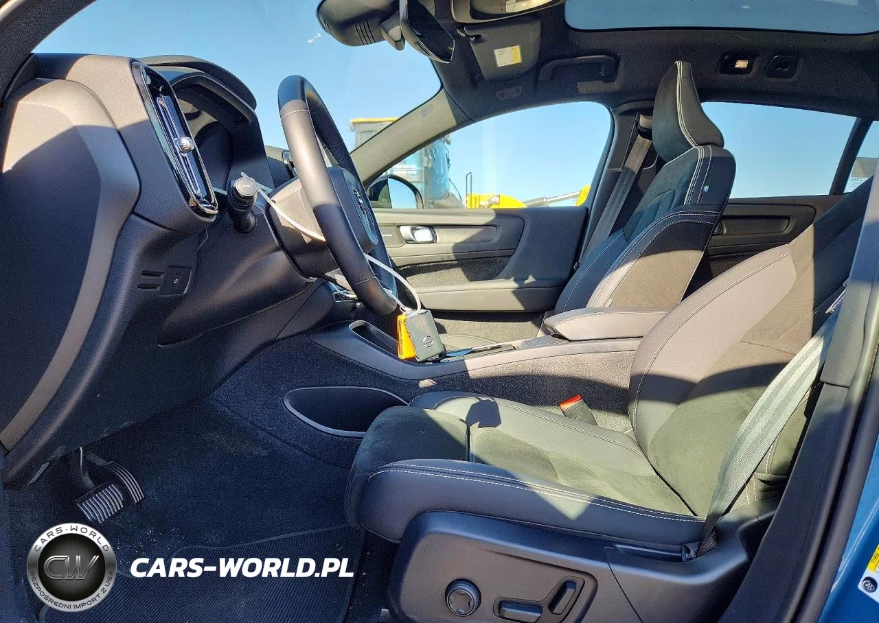 2023 Volvo C40 Recharge Ultimate VIN:YV4ED3GM7P2044867 - 7