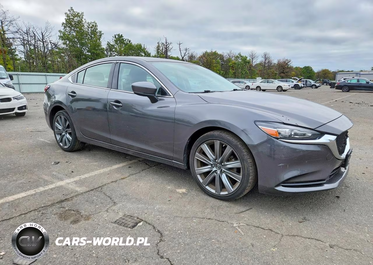 2018 Mazda 6 Touring VIN:JM1GL1VM1J1335139 - 4