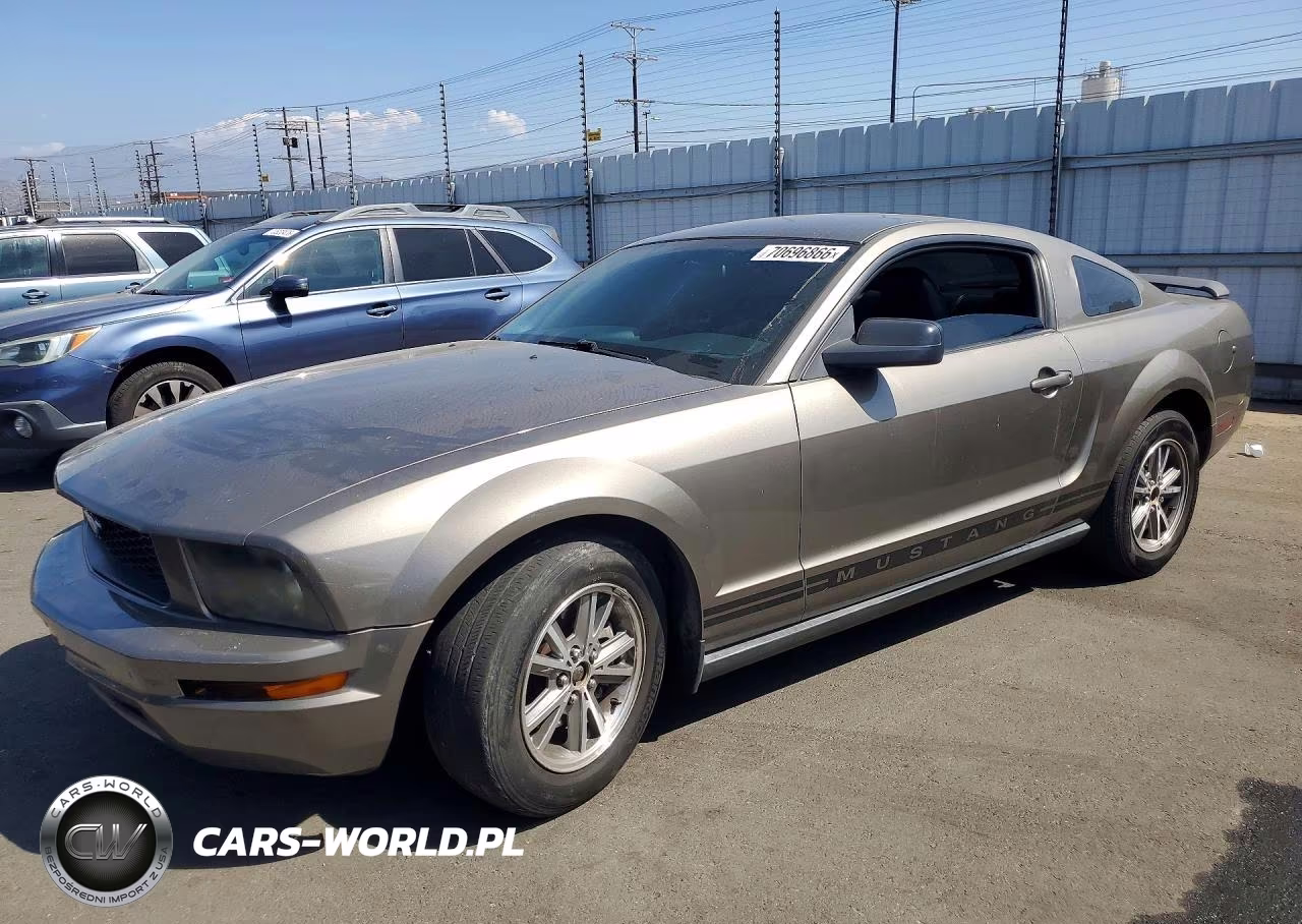 2005 Ford Mustang