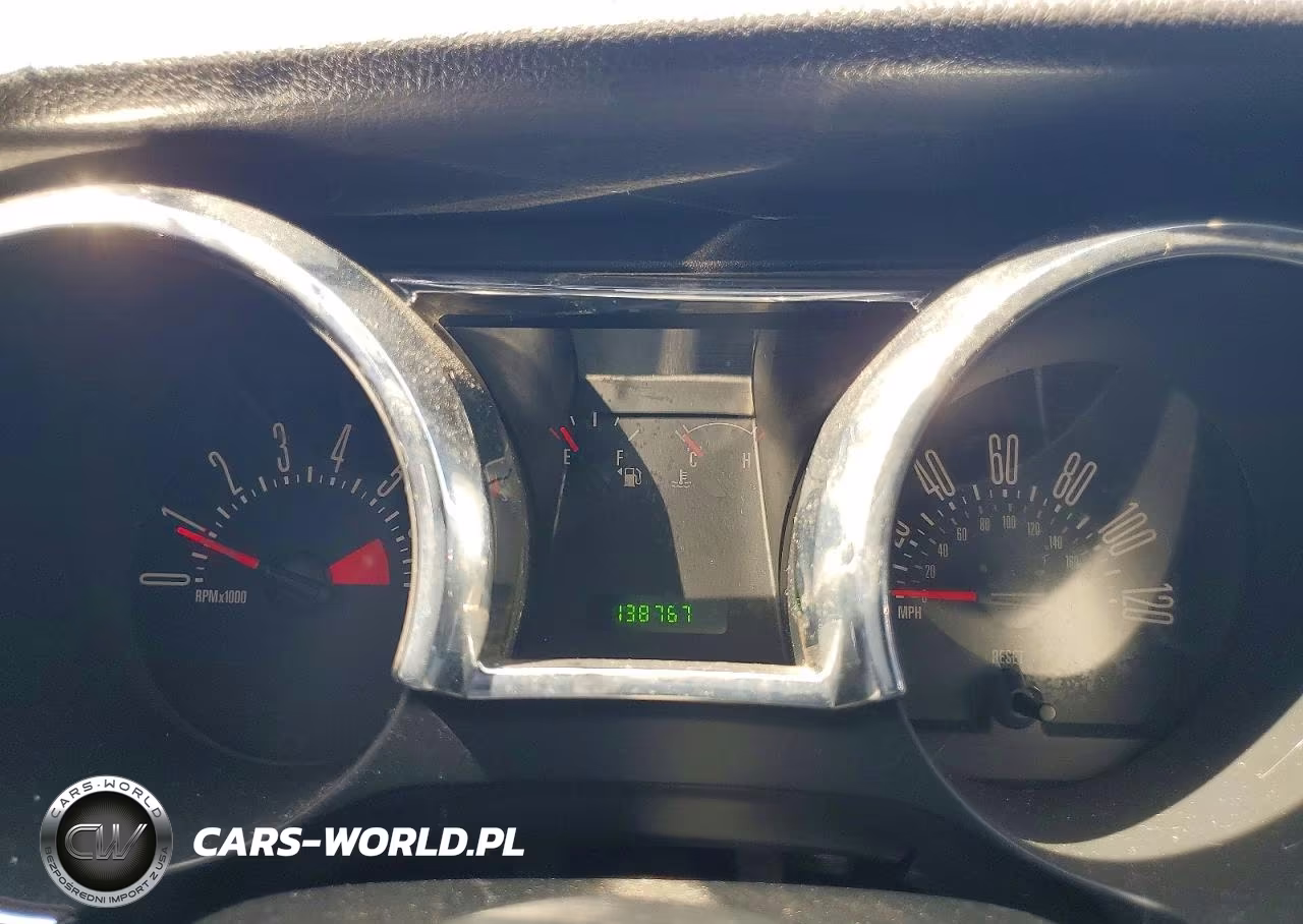 2005 Ford Mustang VIN:1ZVFT80N155140223 - 9