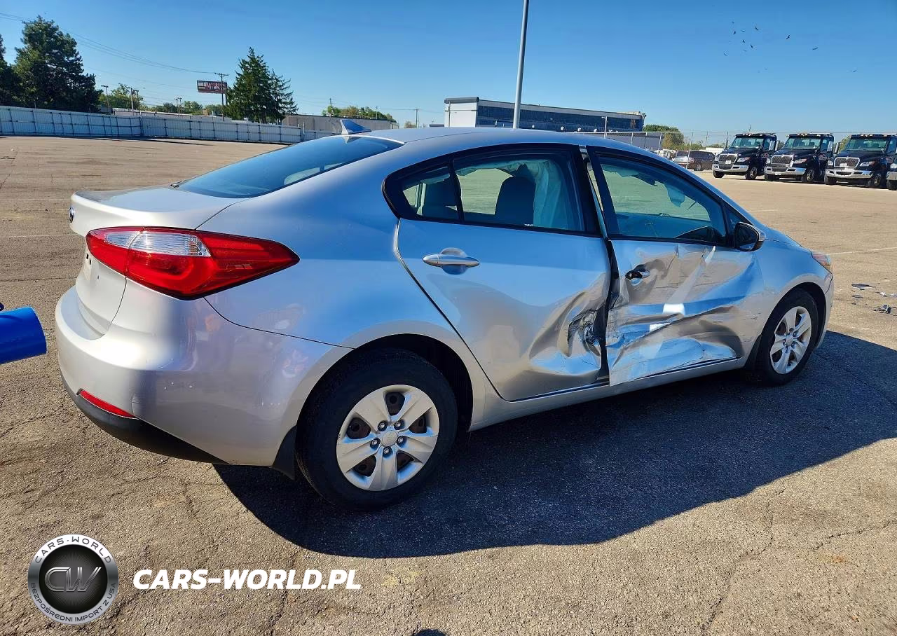 2015 Kia Forte Lx VIN:KNAFK4A69F5283327 - 3